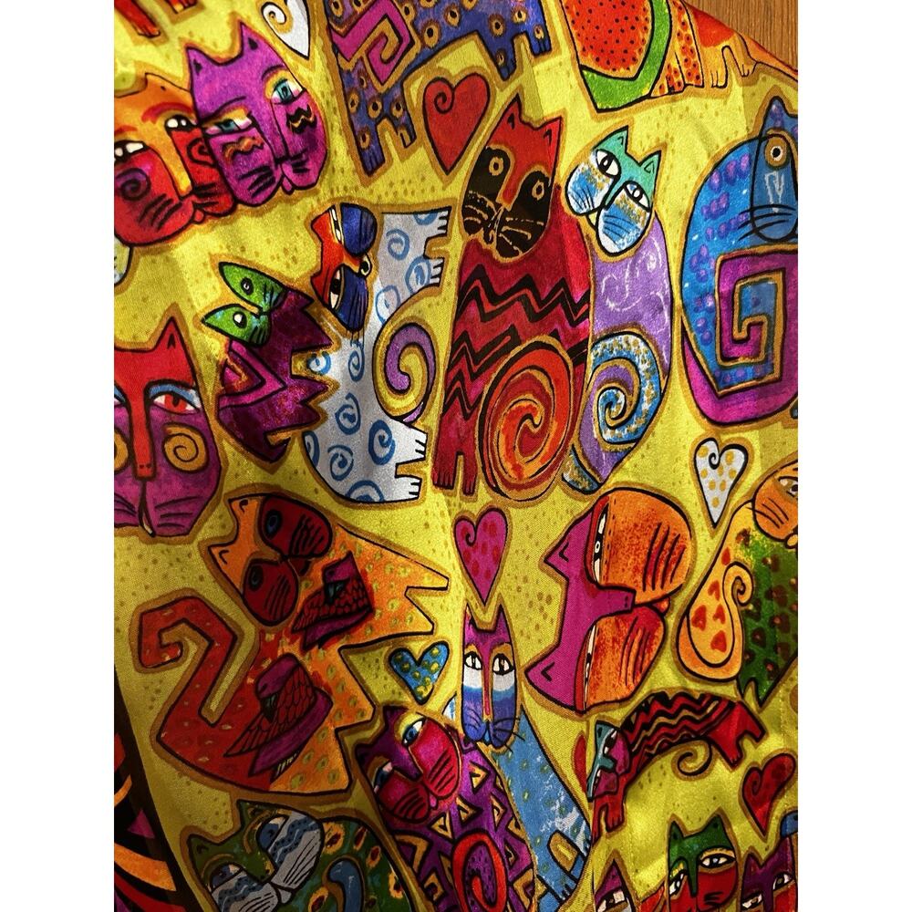 Laurel Burch Silk Rectangle Colorful Cats Felines Rolled Edge ARTSY CAT LADY - Picture 4 of 7